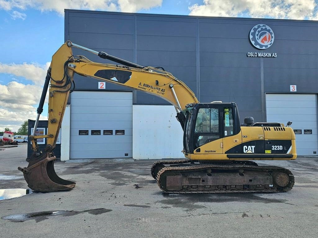 CAT 323 D L - حفارات زحافة: صور 2 CAT 323 D L - حفارات زحافة: صور 2