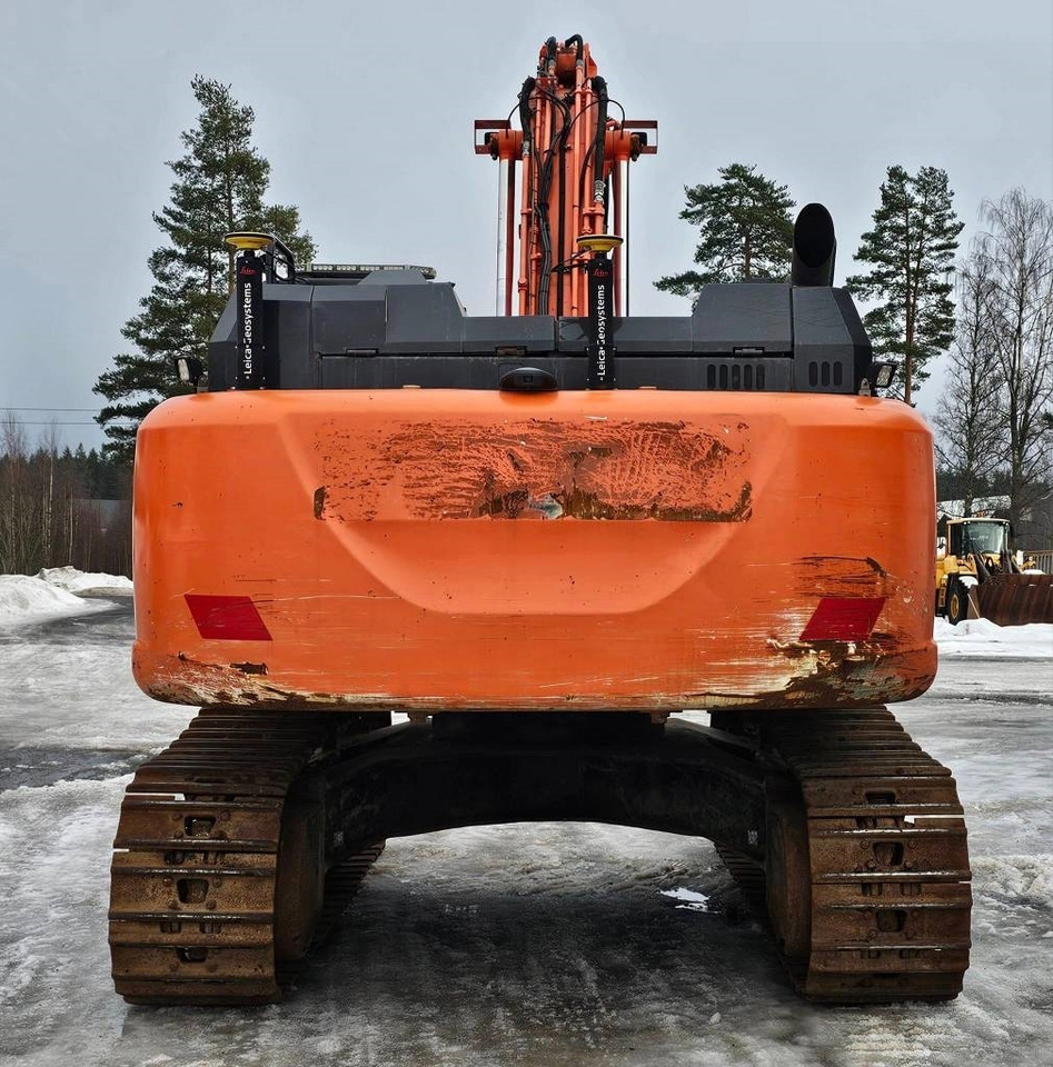 Hitachi ZX 300 LC-6 - حفارات زحافة: صور 4 Hitachi ZX 300 LC-6 - حفارات زحافة: صور 4