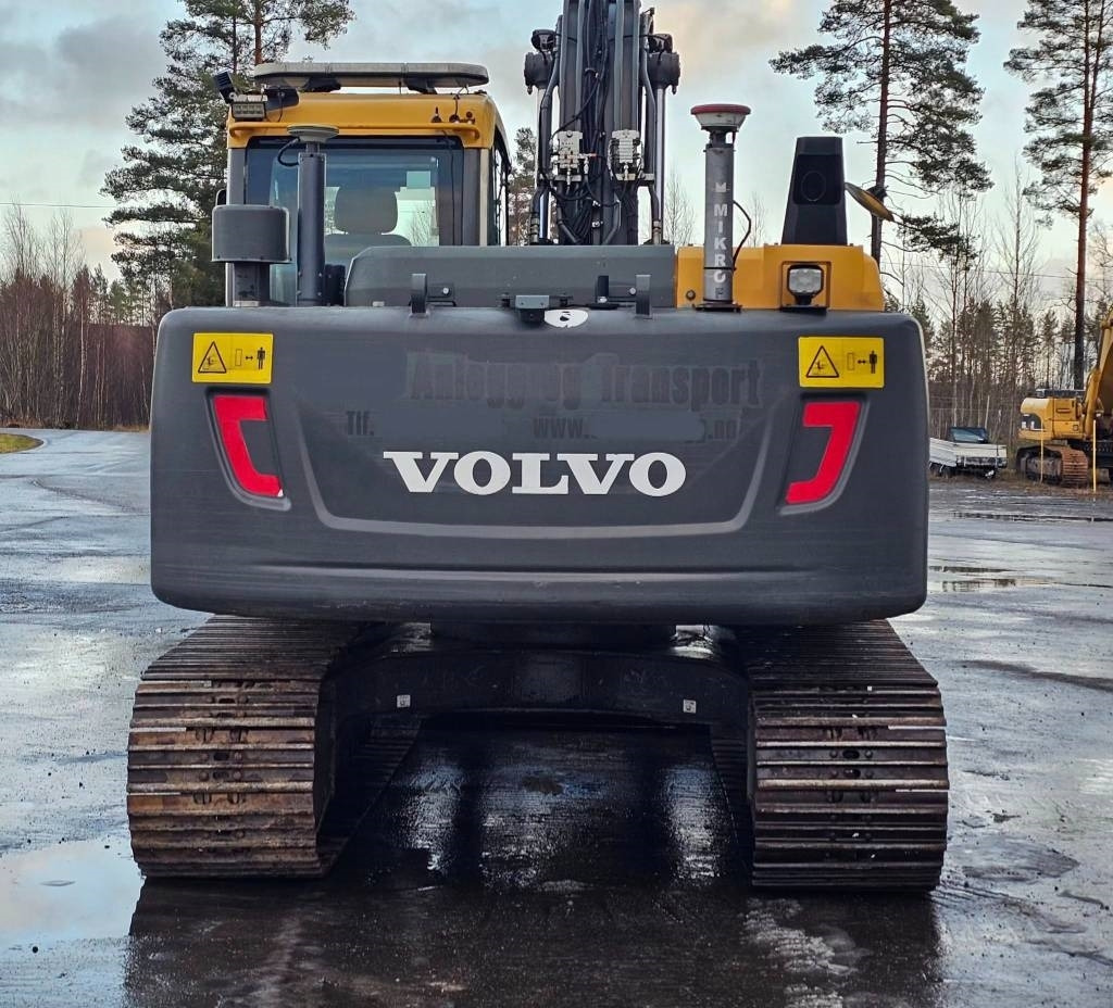 Volvo EC 140 DL - حفارات زحافة: صور 4 Volvo EC 140 DL - حفارات زحافة: صور 4