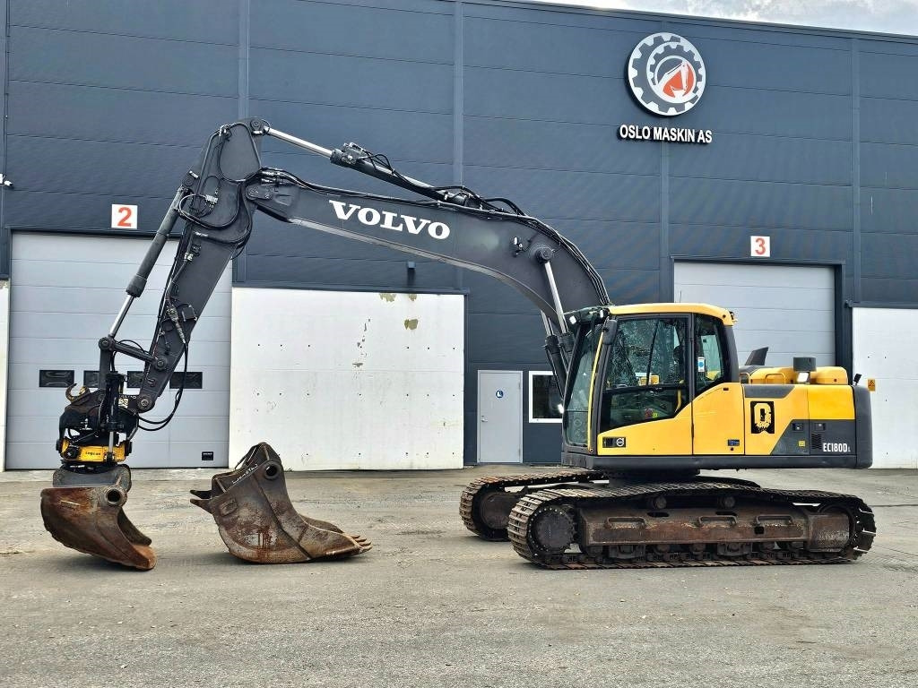 Volvo EC 180 C L - حفارات زحافة: صور 2 Volvo EC 180 C L - حفارات زحافة: صور 2
