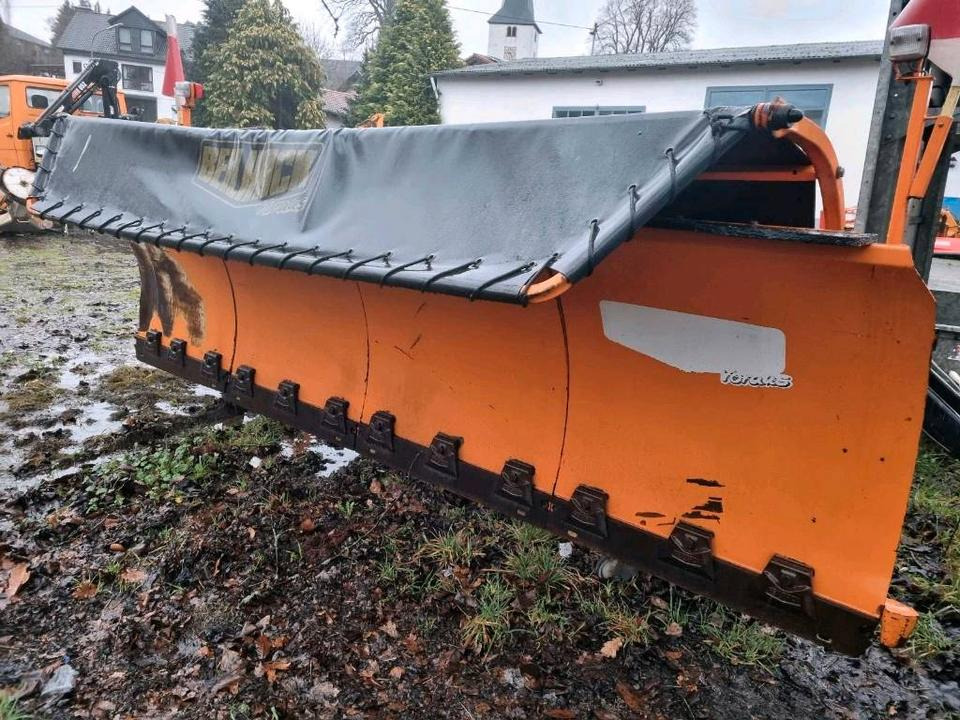 Beilhack PV 34-4 Schneepflug Schneeschild Scheeschieber Winterdienst Unimog U400 300 290 500 427 530 423 318 323 LKW Fendt - كاسحة ثلوج: صور 3 Beilhack PV 34-4 Schneepflug Schneeschild Scheeschieber Winterdienst Unimog U400 300 290 500 427 530 423 318 323 LKW Fendt - كاسحة ثلوج: صور 3