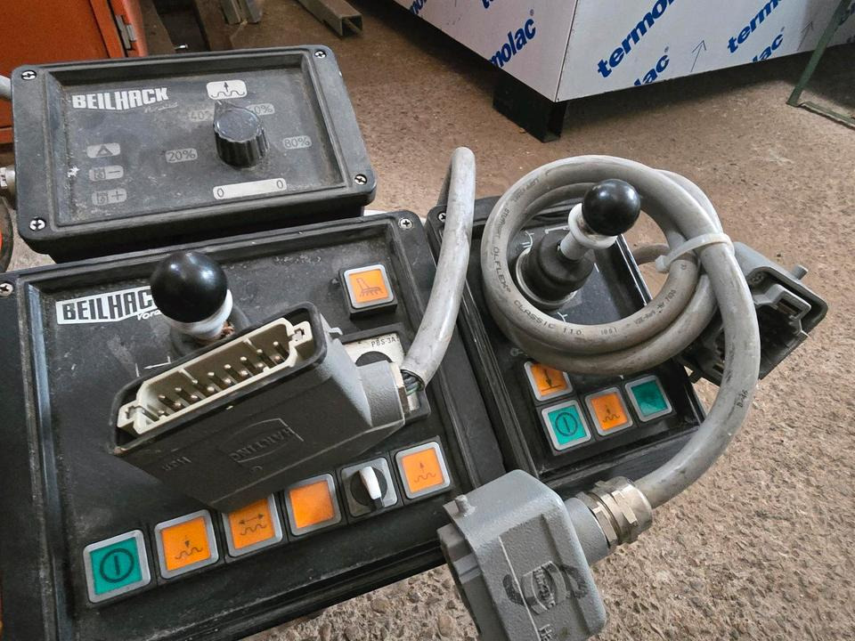 Beilhack Schneepflug Steuerung Kommunalhydraulik LKW Seitenschneepflug Controller Bedienung Steuereinheit - قطع الغيار - جرافة ثلج: صور 2 Beilhack Schneepflug Steuerung Kommunalhydraulik LKW Seitenschneepflug Controller Bedienung Steuereinheit - قطع الغيار - جرافة ثلج: صور 2