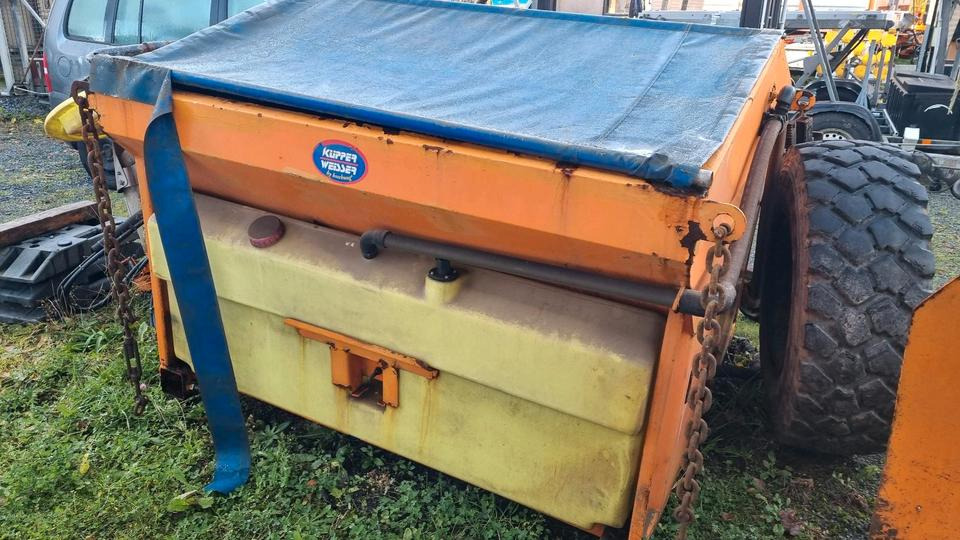Küpper Weisser Salzstreuer Salzsilo FS 30 Winterdienst Schmidt für Unimog - الرمال مفرشة: صور 3 Küpper Weisser Salzstreuer Salzsilo FS 30 Winterdienst Schmidt für Unimog - الرمال مفرشة: صور 3