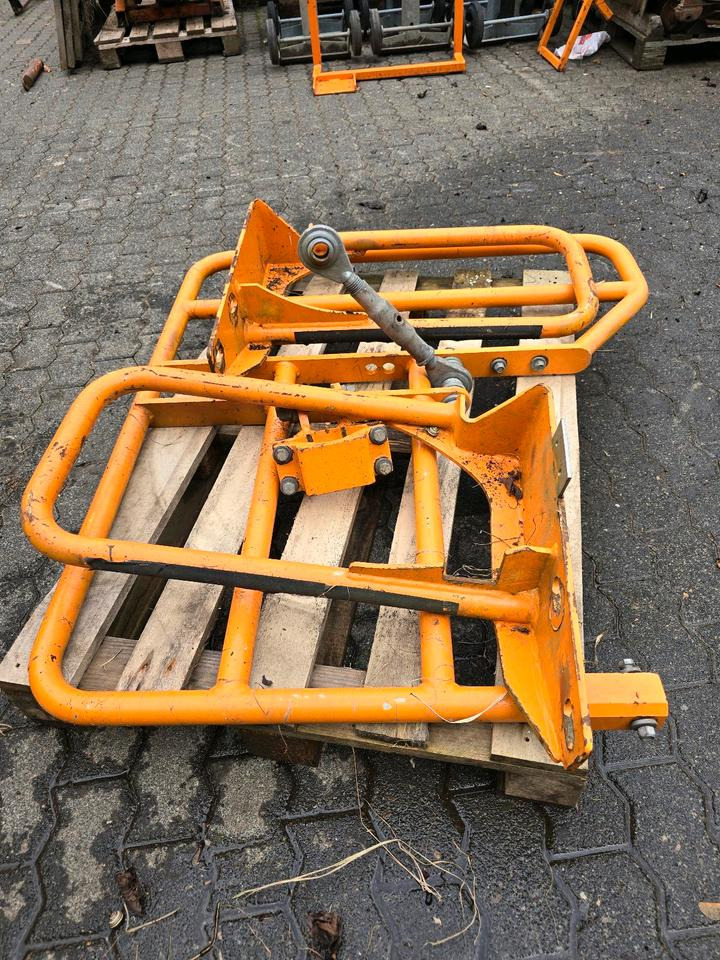 Mulag Seitenanfahrschutz Lampenbügel für Unimog U 300 400 500 UGE UGN 405/12 405/10 Böschungsmäher Böschungsmulcher MHU 800 ME 700 Stoßstange Lampenschutzbügel - هيكل السيارة الخارجية - سيارة بلدية: صور 4 Mulag Seitenanfahrschutz Lampenbügel für Unimog U 300 400 500 UGE UGN 405/12 405/10 Böschungsmäher Böschungsmulcher MHU 800 ME 700 Stoßstange Lampenschutzbügel - هيكل السيارة الخارجية - سيارة بلدية: صور 4