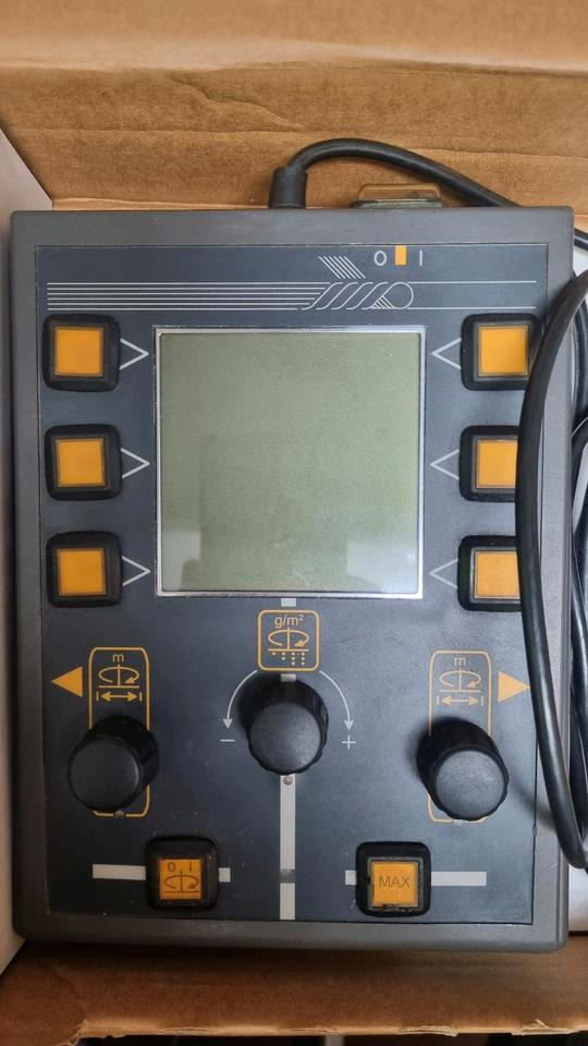 Neue Schmidt Stratos Steuerung NU 400 K für Schmidt Salzstreuer Salzsilo Niros Mitos - النظام الكهربائي - سيارة بلدية: صور 2 Neue Schmidt Stratos Steuerung NU 400 K für Schmidt Salzstreuer Salzsilo Niros Mitos - النظام الكهربائي - سيارة بلدية: صور 2