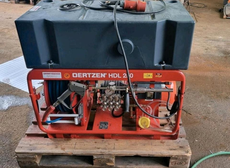 Oertzen HDL 250 FIRE-TEC Hochdruck Feuerlöschgerät Hochdruckreiniger - قطع الغيار - سيارة بلدية: صور 1 Oertzen HDL 250 FIRE-TEC Hochdruck Feuerlöschgerät Hochdruckreiniger - قطع الغيار - سيارة بلدية: صور 1