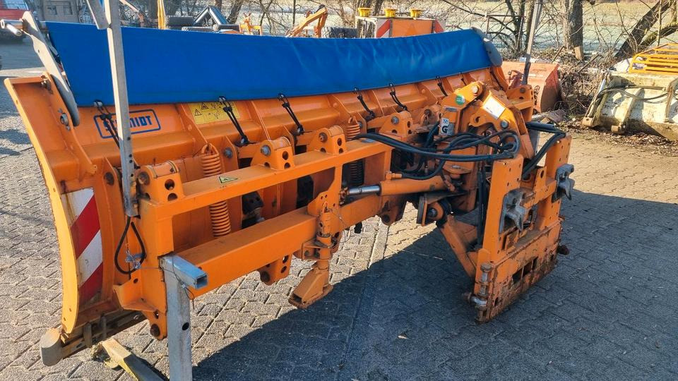Schmidt MS 40.1 Schneepflug 4m. Schneeschild Scheeschieber Tarron CP MF für Unimog 405 - كاسحة ثلوج: صور 1 Schmidt MS 40.1 Schneepflug 4m. Schneeschild Scheeschieber Tarron CP MF für Unimog 405 - كاسحة ثلوج: صور 1