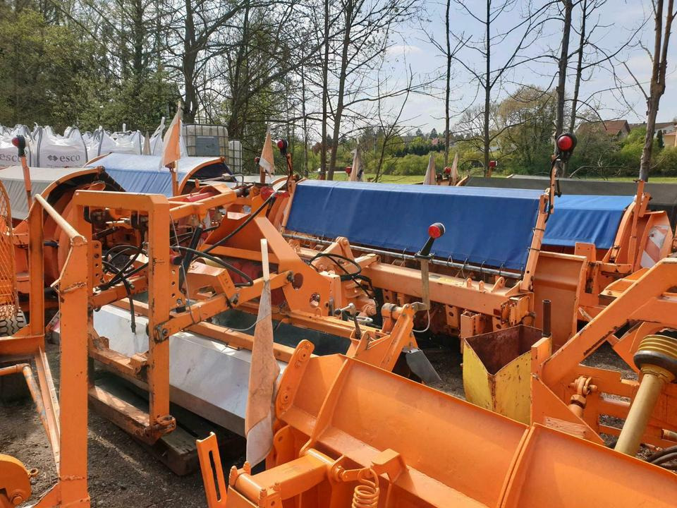 Schneepflug Schneeschild Schmidt Beilhack Epoke Küpper Weisser - كاسحة ثلوج: صور 3 Schneepflug Schneeschild Schmidt Beilhack Epoke Küpper Weisser - كاسحة ثلوج: صور 3