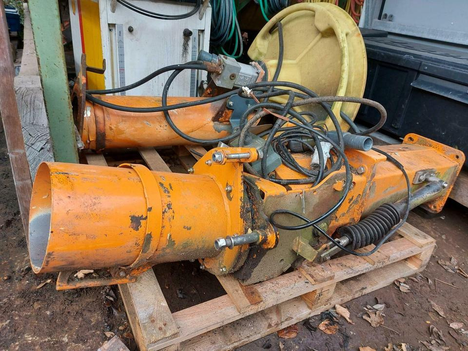 Streueinheit Streuteller Küpper Weisser Salzstreuer IMS STA - قطع الغيار - سيارة بلدية: صور 1 Streueinheit Streuteller Küpper Weisser Salzstreuer IMS STA - قطع الغيار - سيارة بلدية: صور 1