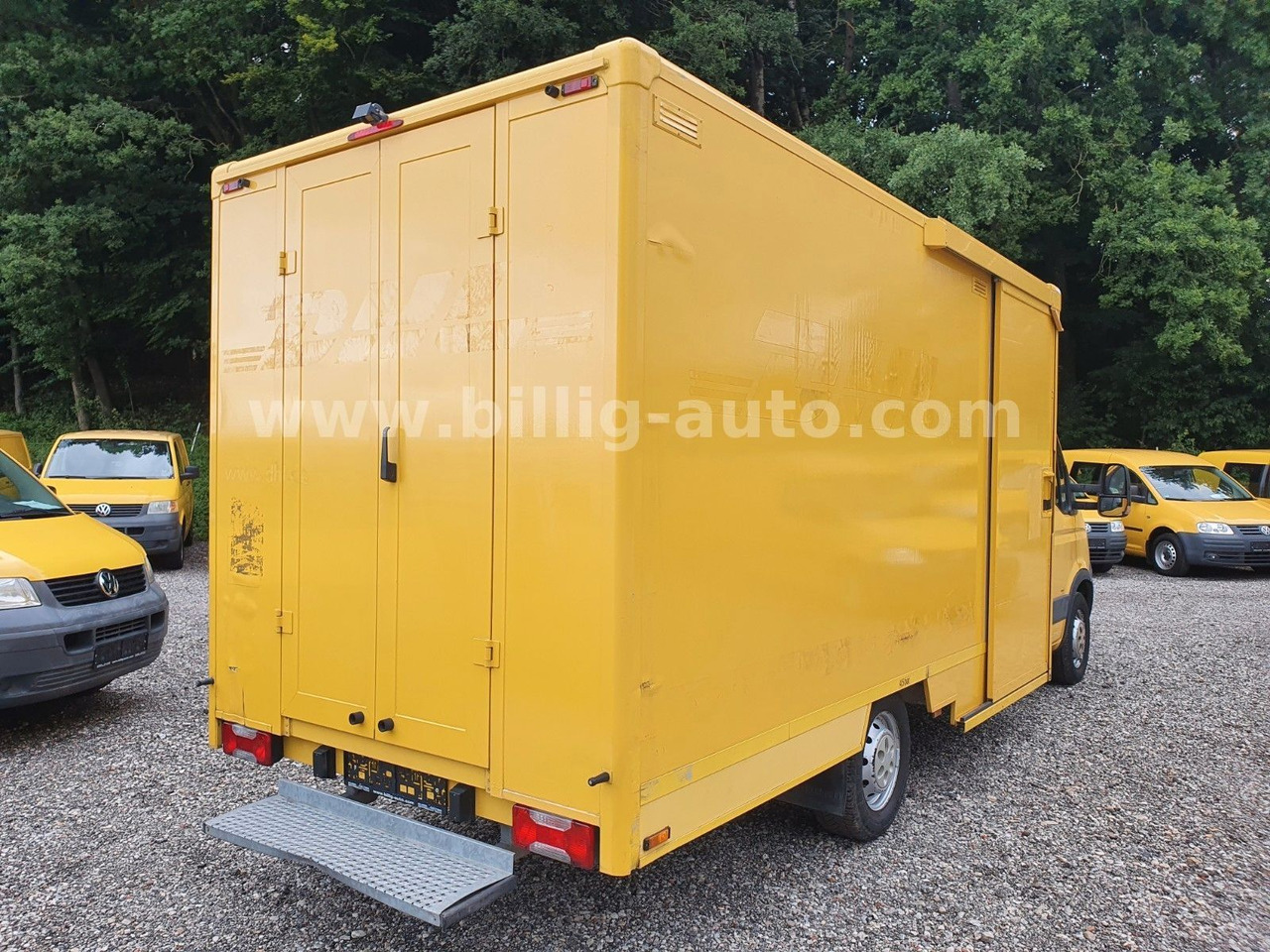 Iveco Daily 1.Hand*EU4* Regale Integralkoffer DHL POST - فان: صور 3 Iveco Daily 1.Hand*EU4* Regale Integralkoffer DHL POST - فان: صور 3