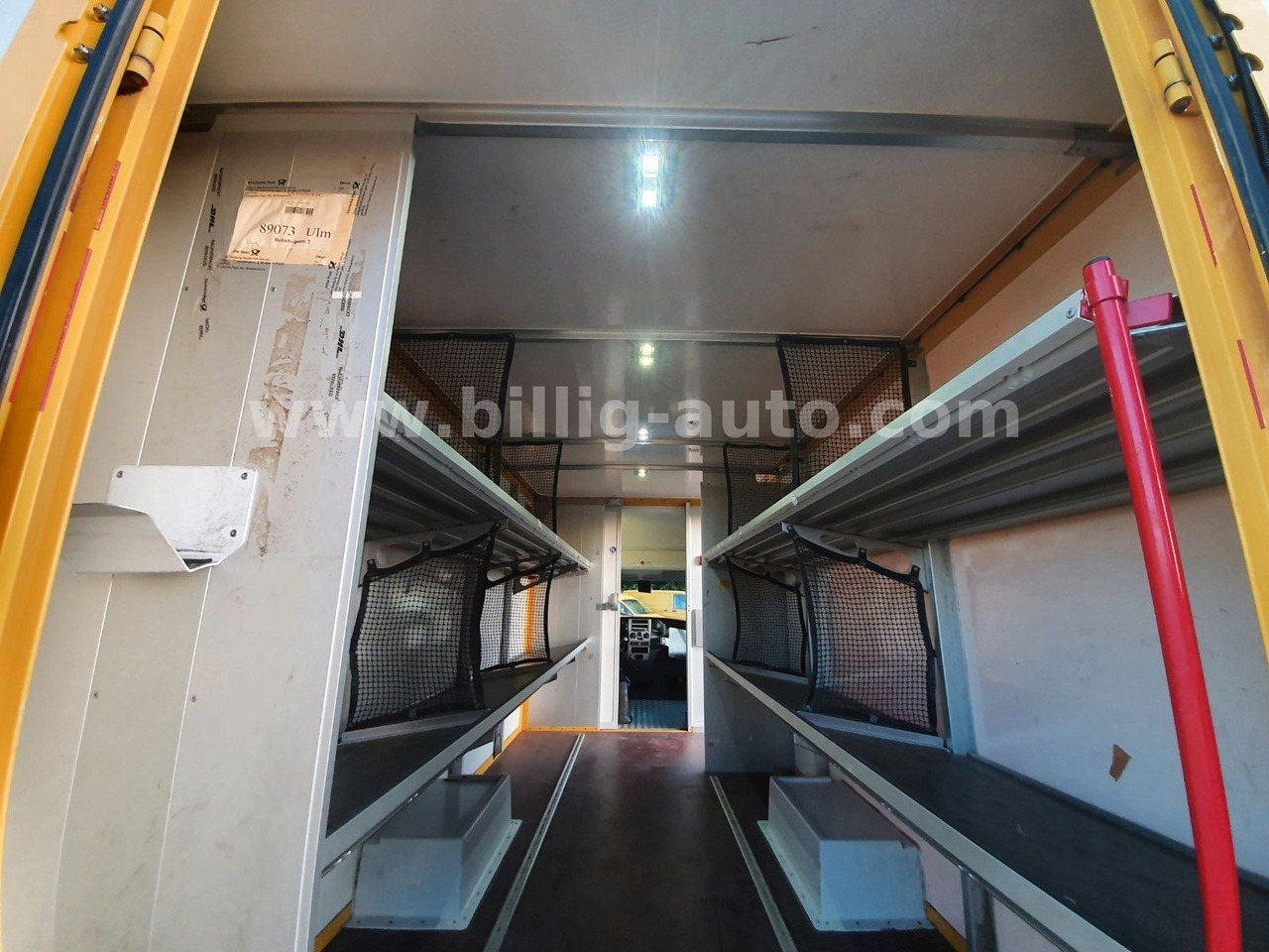 Iveco Daily Koffer Kasten Integralkoffer Automatik - الشاحنات الصغيرة صندوق مغلق: صور 4 Iveco Daily Koffer Kasten Integralkoffer Automatik - الشاحنات الصغيرة صندوق مغلق: صور 4