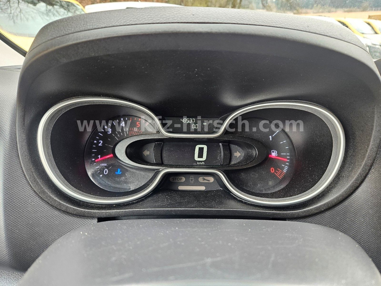 فان المدمجة Renault Trafic L2H1 MAXI LANG 2xSCHIEBETÜR LED Kamera E6: صور 10 فان المدمجة Renault Trafic L2H1 MAXI LANG 2xSCHIEBETÜR LED Kamera E6: صور 10