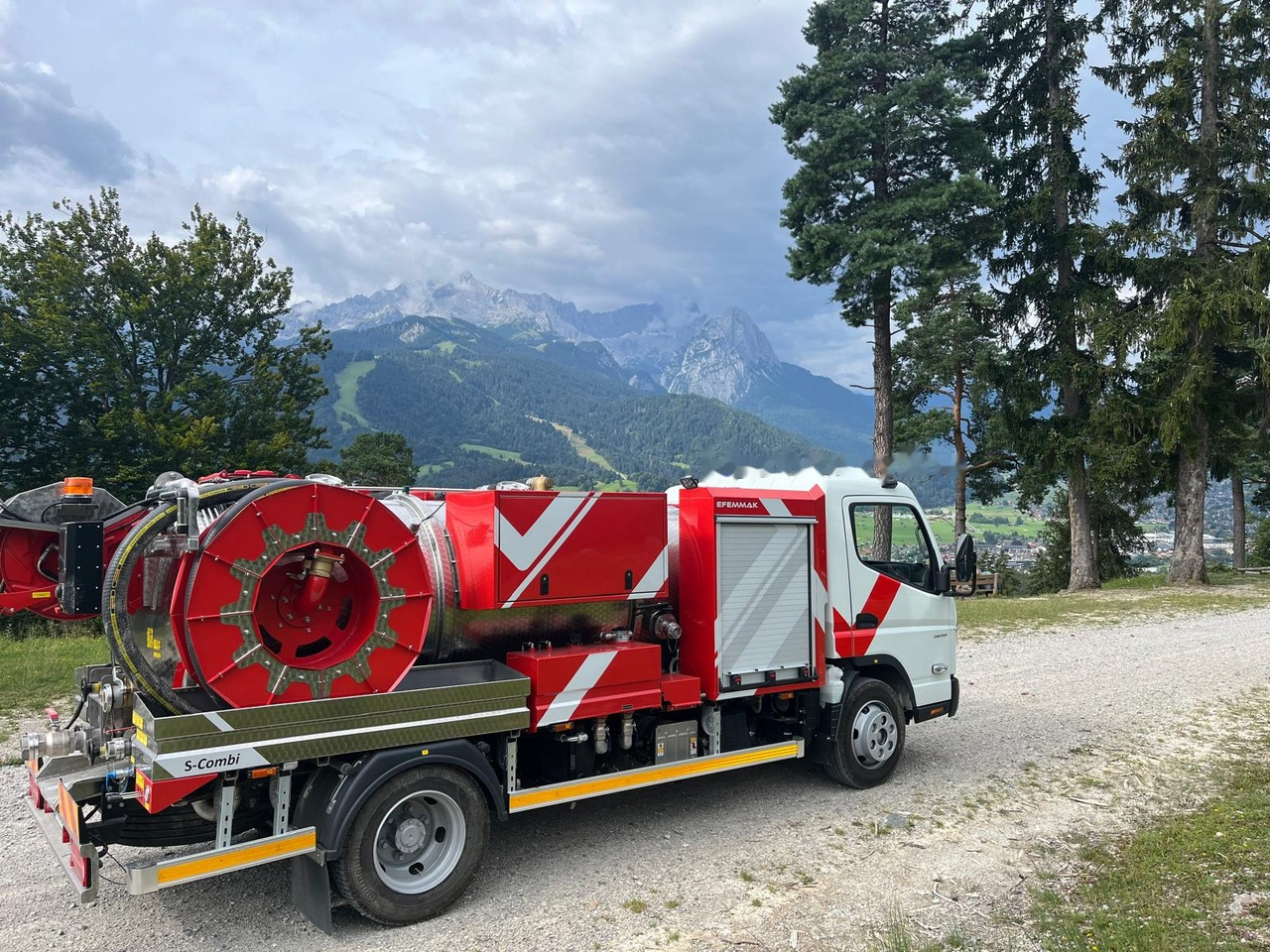 EFEMMAK S-Combi Combined Sewer Jetting And Vacuum Vehicle - فراغ شاحنة: صور 1 EFEMMAK S-Combi Combined Sewer Jetting And Vacuum Vehicle - فراغ شاحنة: صور 1