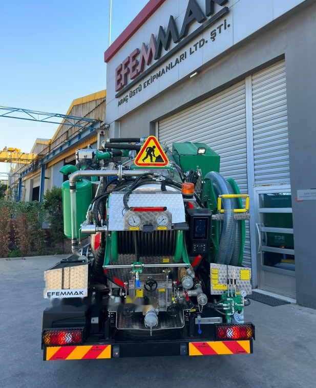 EFEMMAK S-Combi Combined Sewer Jetting And Vacuum Vehicle - فراغ شاحنة: صور 2 EFEMMAK S-Combi Combined Sewer Jetting And Vacuum Vehicle - فراغ شاحنة: صور 2