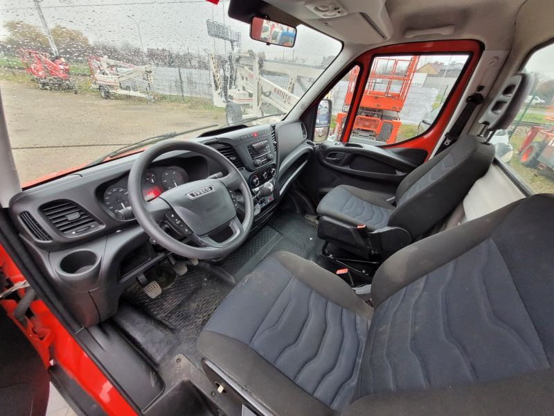 Iveco Daily 35S12 podnośnik koszowy 17 m CTE B-Lift 17 - مصاعد الازدهار محمولة على شاحنة: صور 4 Iveco Daily 35S12 podnośnik koszowy 17 m CTE B-Lift 17 - مصاعد الازدهار محمولة على شاحنة: صور 4