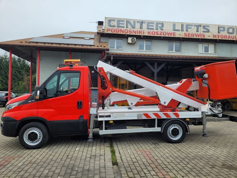 Iveco Daily 35S12 podnośnik koszowy 17 m Multitel MX170 - مصاعد الازدهار محمولة على شاحنة: صور 5 Iveco Daily 35S12 podnośnik koszowy 17 m Multitel MX170 - مصاعد الازدهار محمولة على شاحنة: صور 5