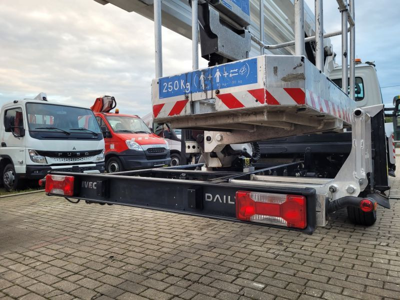Iveco Daily 35S12 podnośnik koszowy 23 m CTE ZED 23.3 JH - مصاعد الازدهار محمولة على شاحنة: صور 5 Iveco Daily 35S12 podnośnik koszowy 23 m CTE ZED 23.3 JH - مصاعد الازدهار محمولة على شاحنة: صور 5