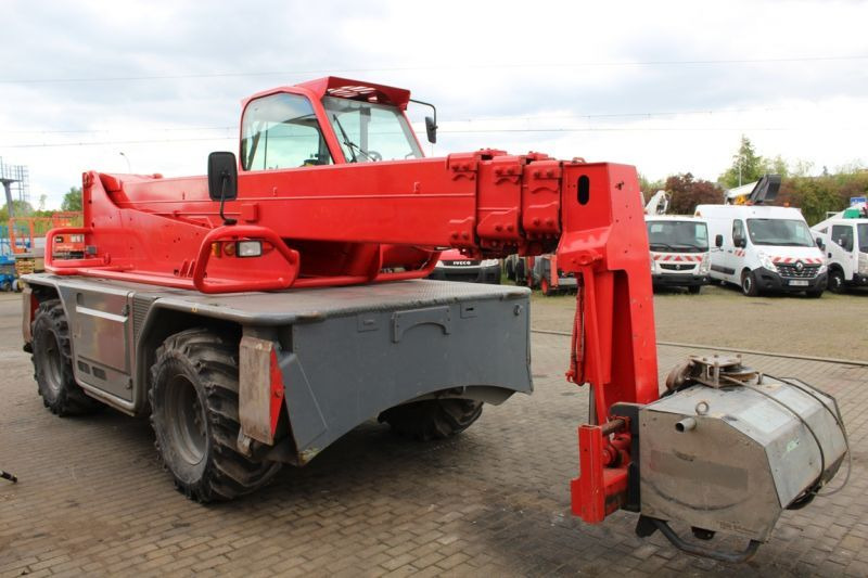 Ładowarka obrotowa 4x4 teleskopowa 21 m Merlo Roto 45.21 - رافعة تلسكوبية: صور 2 Ładowarka obrotowa 4x4 teleskopowa 21 m Merlo Roto 45.21 - رافعة تلسكوبية: صور 2