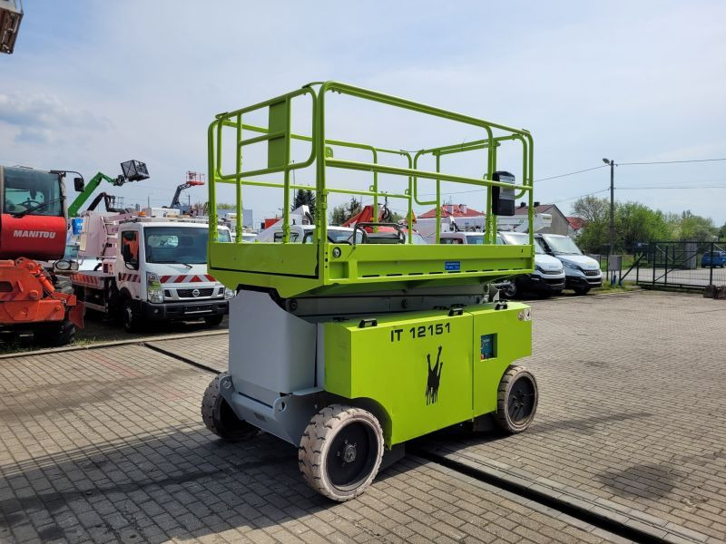 Podnośnik nożycowy samojezdny elektryczny 14 m Iteco IT 12151 - رافعات مقصية: صور 3 Podnośnik nożycowy samojezdny elektryczny 14 m Iteco IT 12151 - رافعات مقصية: صور 3