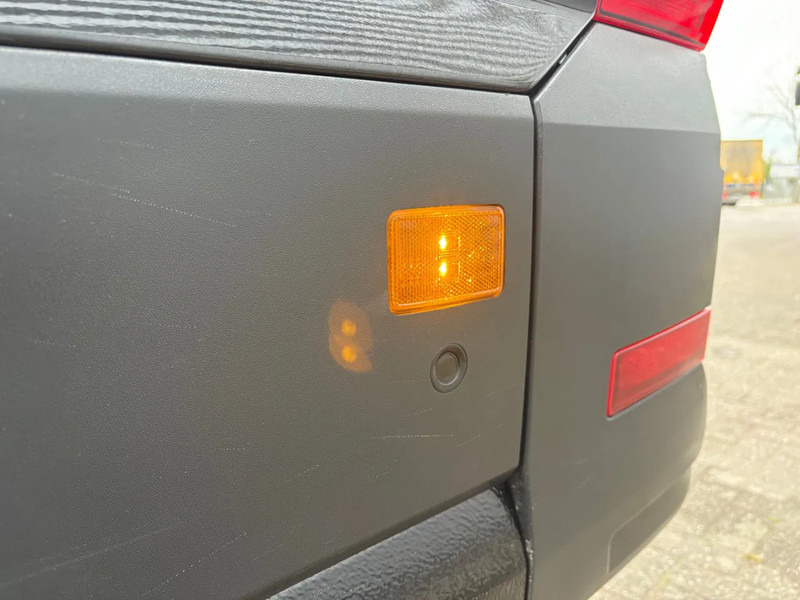 MAN TGE 3.180 / AUTOMAAT / BPM VRIJ / LAGE KM 28.000 / - فان: صور 4 MAN TGE 3.180 / AUTOMAAT / BPM VRIJ / LAGE KM 28.000 / - فان: صور 4
