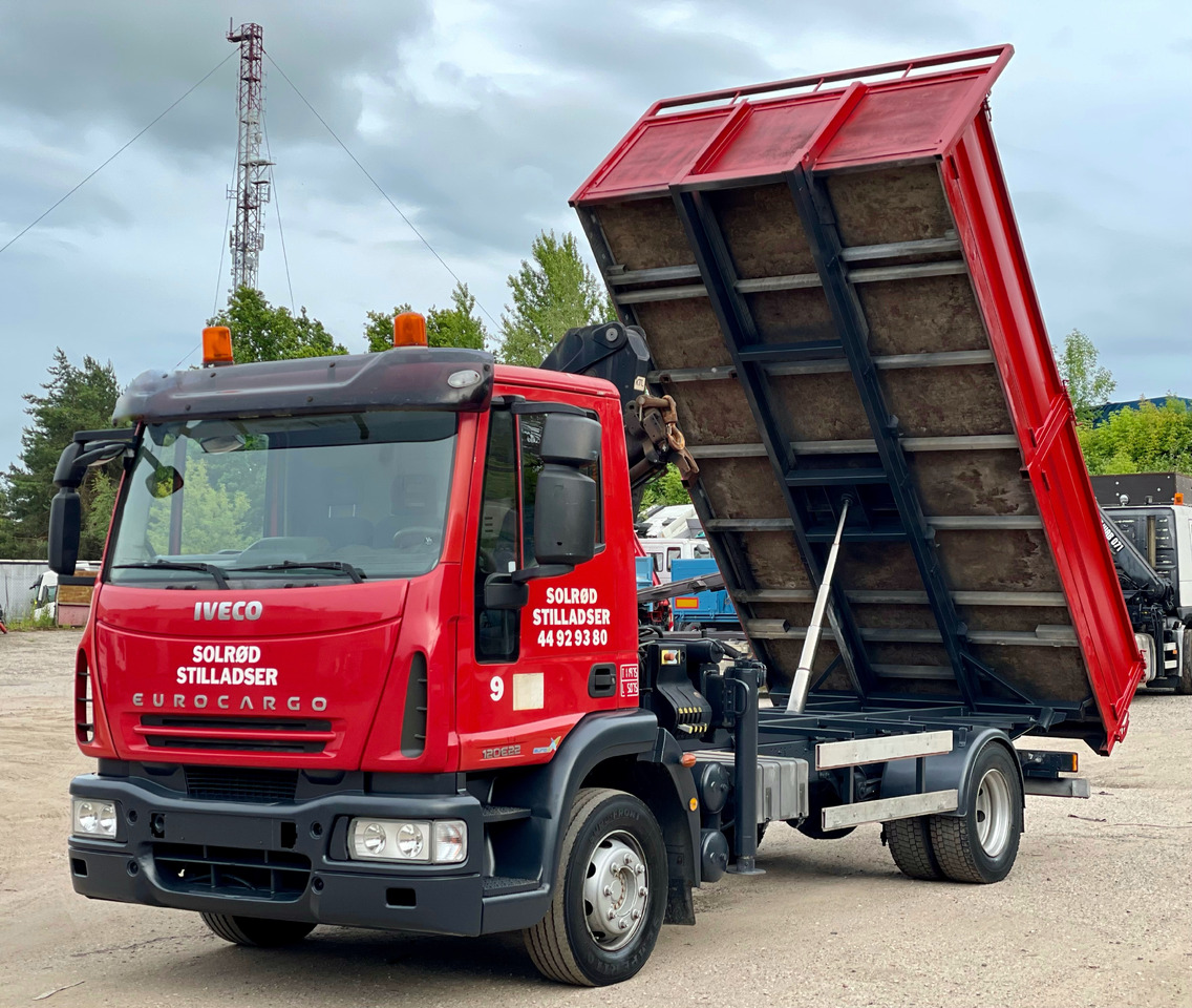 IVECO EUROCARGO - شاحنة كرين: صور 1 IVECO EUROCARGO - شاحنة كرين: صور 1