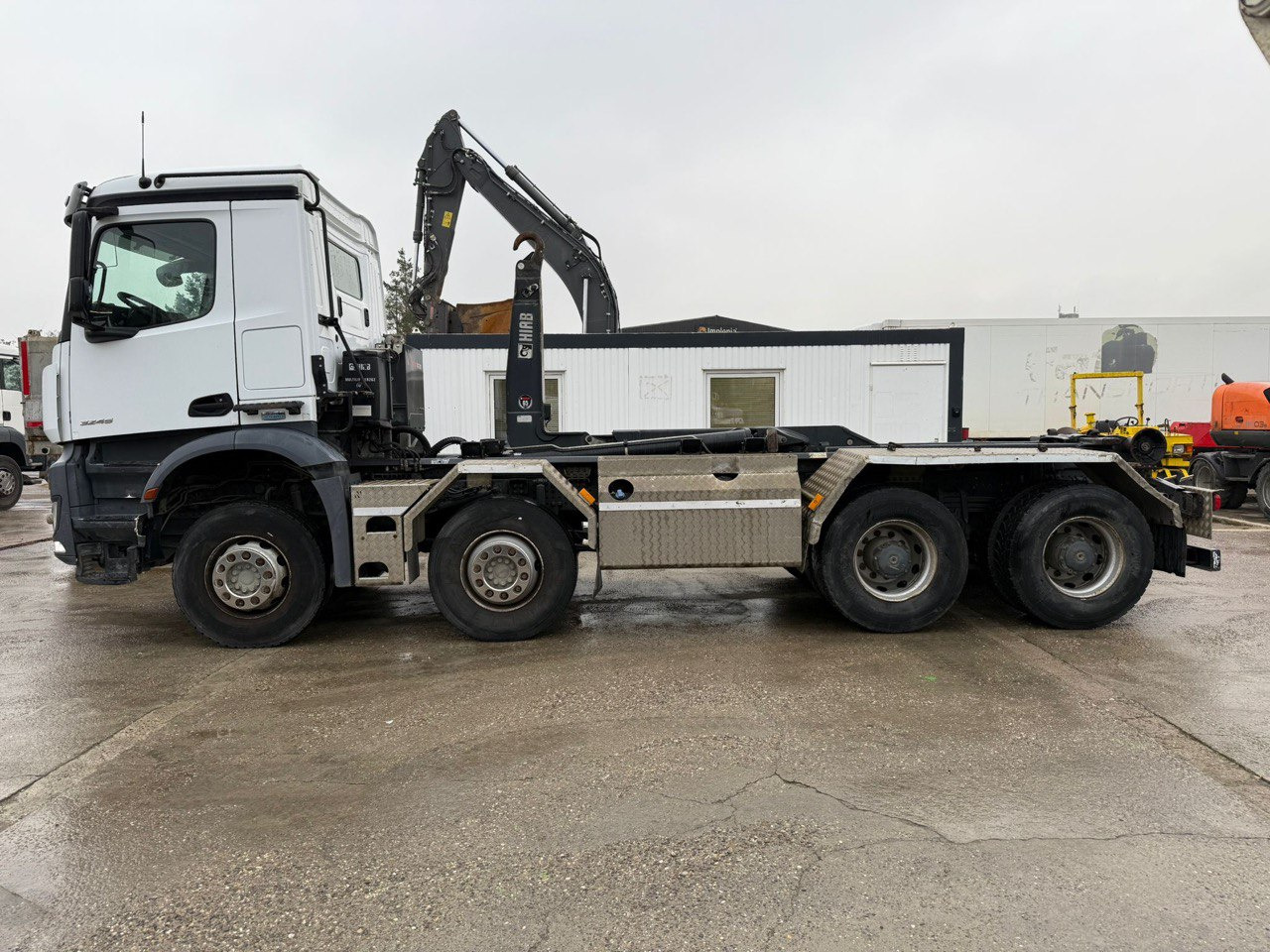 MERCEDES-BENZ Arocs 3245 - شاحنة ذات الخطاف: صور 1 MERCEDES-BENZ Arocs 3245 - شاحنة ذات الخطاف: صور 1
