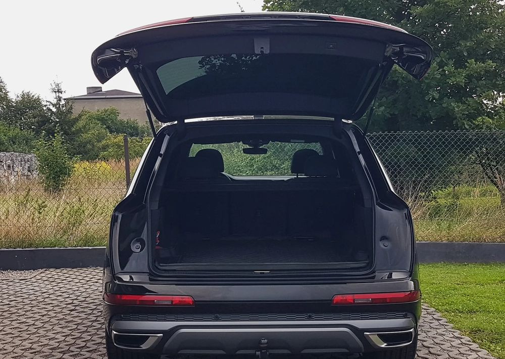 Audi Q7 - سيارة دفع رباعي: صور 5 Audi Q7 - سيارة دفع رباعي: صور 5