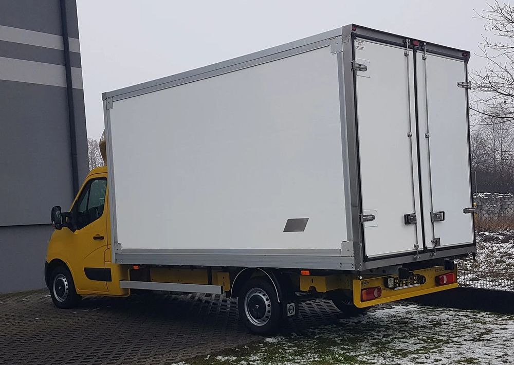 Renault MASTER KONTENER 8EP 4,21x2,23x2,22 KLIMA KRAJOWY MANUAL 6-BIEGÓW - الشاحنات الصغيرة صندوق مغلق: صور 3 Renault MASTER KONTENER 8EP 4,21x2,23x2,22 KLIMA KRAJOWY MANUAL 6-BIEGÓW - الشاحنات الصغيرة صندوق مغلق: صور 3