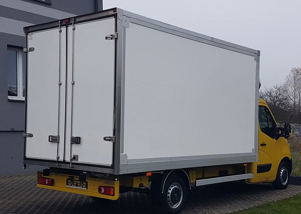 Renault MASTER KONTENER 8EP 4,21x2,23x2,22 KLIMA MANUAL KRAJOWY 6-BIEGÓW - الشاحنات الصغيرة صندوق مغلق: صور 4 Renault MASTER KONTENER 8EP 4,21x2,23x2,22 KLIMA MANUAL KRAJOWY 6-BIEGÓW - الشاحنات الصغيرة صندوق مغلق: صور 4