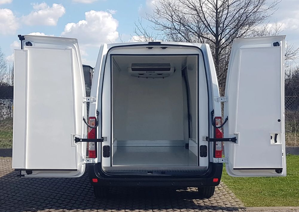 Renault MASTER L3H2 CHŁODNIA AGREGAT MROŹNIA IZOTERMA DŁUGI WYSOKI THERMO KING V-300 MAX KLIMA - الشاحنات الصغيرة المبردة: صور 5 Renault MASTER L3H2 CHŁODNIA AGREGAT MROŹNIA IZOTERMA DŁUGI WYSOKI THERMO KING V-300 MAX KLIMA - الشاحنات الصغيرة المبردة: صور 5