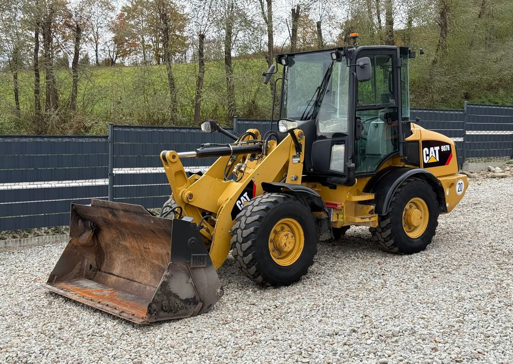 Caterpillar * CAT 907 H * Ładowarka * Sprowadzona * Bardzo Dobry Stan - اللودر بعجل: صور 1 Caterpillar * CAT 907 H * Ładowarka * Sprowadzona * Bardzo Dobry Stan - اللودر بعجل: صور 1