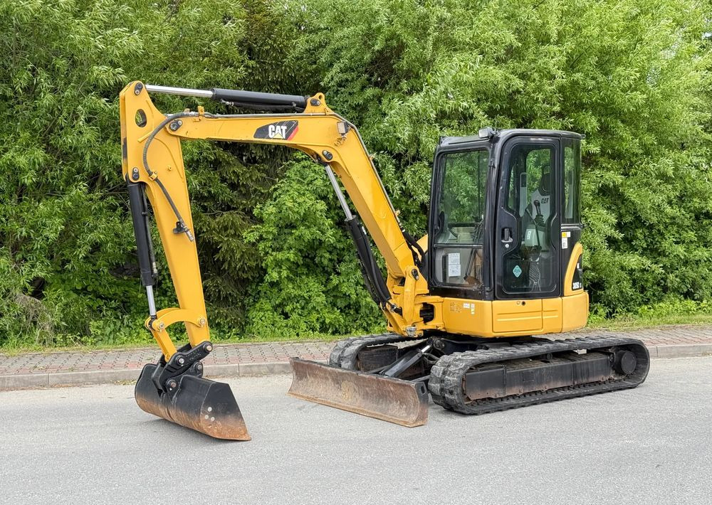 Caterpillar Minikoparka * CAT 305.5 CR * Sprowadzona ! * Bardzo Dobry Stan * Minikoparka - حفارات زحافة: صور 1 Caterpillar Minikoparka * CAT 305.5 CR * Sprowadzona ! * Bardzo Dobry Stan * Minikoparka - حفارات زحافة: صور 1