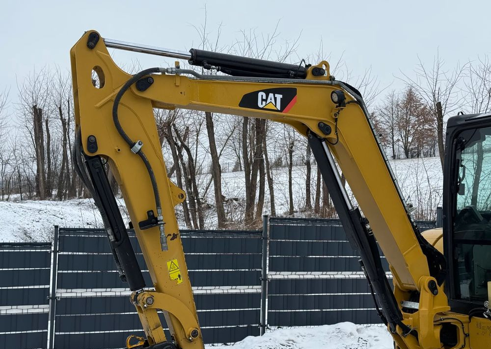 Caterpillar * Sprowadzona * CAT 305.5 E CR * Minikoparka * Caterpillar - حفارة مصغرة: صور 5 Caterpillar * Sprowadzona * CAT 305.5 E CR * Minikoparka * Caterpillar - حفارة مصغرة: صور 5