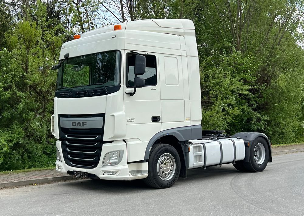 DAF *DAF XF 106 410 Euro 6 * Sprowadzony * Klima Retarder * Bardzo Dobry Stan * Ciągnik Siodłowy - شاحنة جرار: صور 2 DAF *DAF XF 106 410 Euro 6 * Sprowadzony * Klima Retarder * Bardzo Dobry Stan * Ciągnik Siodłowy - شاحنة جرار: صور 2