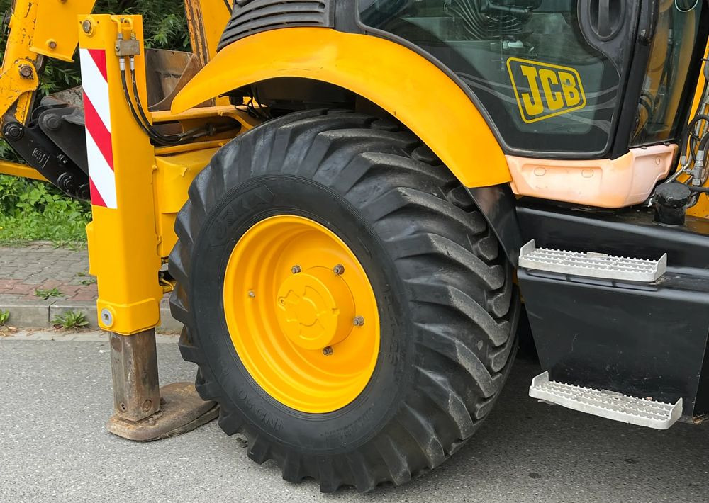 JCB * 3CX * JCB CONTRACTOR * Koparko Ładowarka Bardzo Dobry Stan - حفار متعدد الاستخدام: صور 3 JCB * 3CX * JCB CONTRACTOR * Koparko Ładowarka Bardzo Dobry Stan - حفار متعدد الاستخدام: صور 3