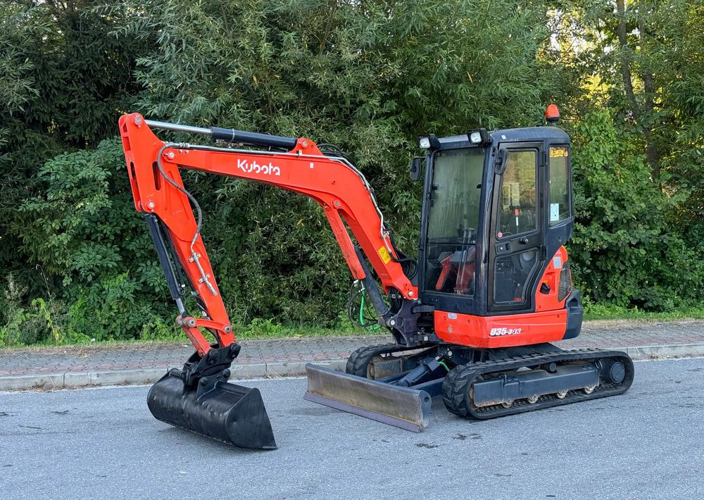Kubota * Sprowadzona * Minikoparka * Kubota U 35-3&3 * 3.5 Ton * - حفارة مصغرة: صور 1 Kubota * Sprowadzona * Minikoparka * Kubota U 35-3&3 * 3.5 Ton * - حفارة مصغرة: صور 1