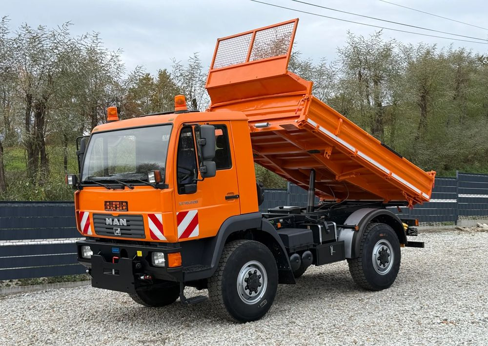 MAN * MAN 10-220 * Wywrotka Kiper Meiller * 4x4 * Zimowe Utrzymanie * Unimog * - قلابات: صور 1 MAN * MAN 10-220 * Wywrotka Kiper Meiller * 4x4 * Zimowe Utrzymanie * Unimog * - قلابات: صور 1