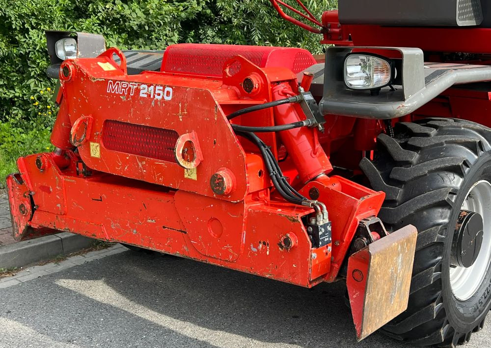 رافعة تلسكوبية Manitou ŁADOWARKA TELESKOPOWA MANITOU MRT 2150 STAN IDEALNY: صور 20