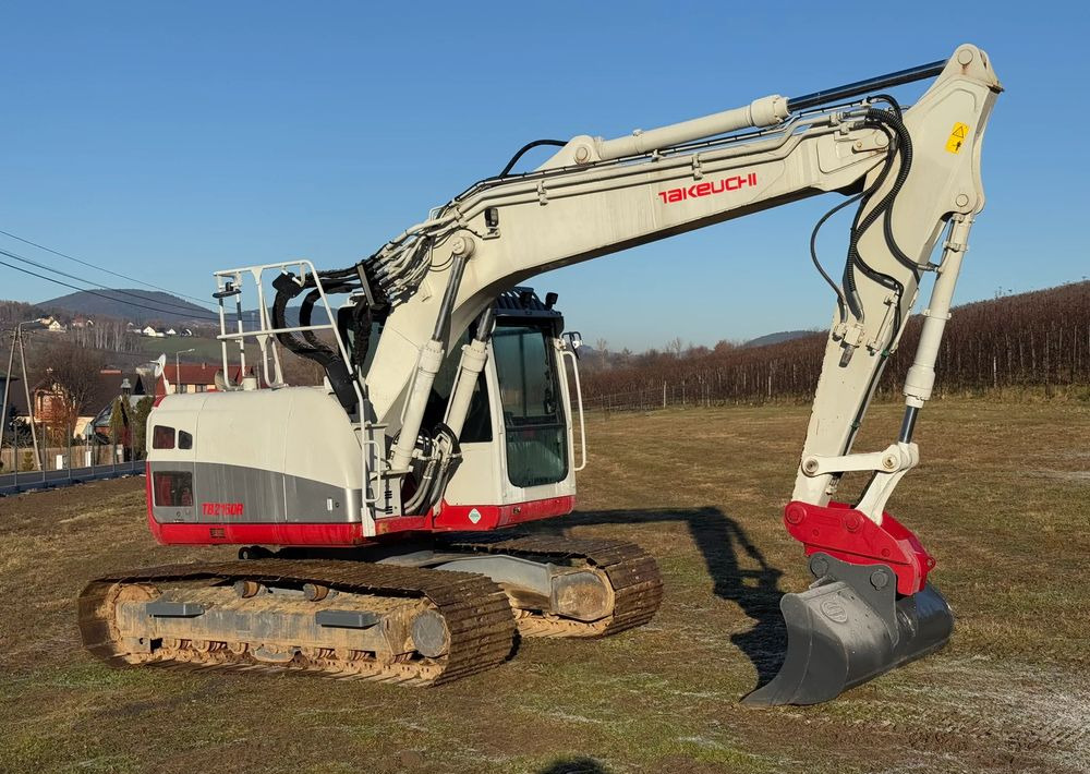 Takeuchi KOPARKA TAKEUCHI TB2150R 5100 MTH SPROWADZONA STAN PERFEKCYJNY - حفارات زحافة: صور 2 Takeuchi KOPARKA TAKEUCHI TB2150R 5100 MTH SPROWADZONA STAN PERFEKCYJNY - حفارات زحافة: صور 2