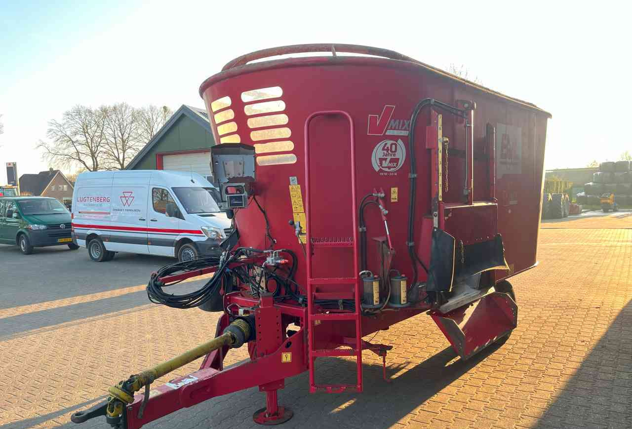 BVL V-Mix 20H-2S voermengwagen voermachines - آلة خلط وتوزيع الأعلاف: صور 3 BVL V-Mix 20H-2S voermengwagen voermachines - آلة خلط وتوزيع الأعلاف: صور 3