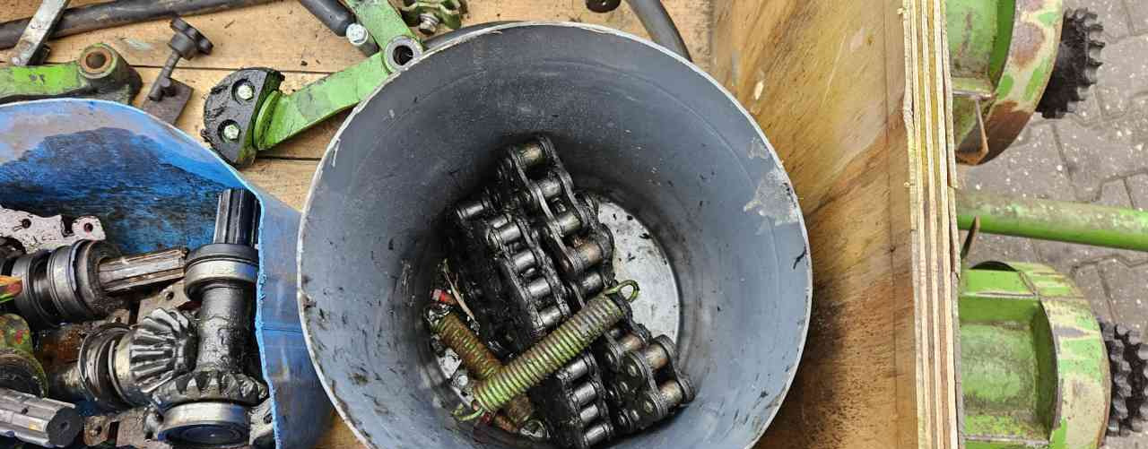 Bergmann Royal doseerwalsen, onderdelen, parts, diversen - مقطورات الاعلاف: صور 4 Bergmann Royal doseerwalsen, onderdelen, parts, diversen - مقطورات الاعلاف: صور 4