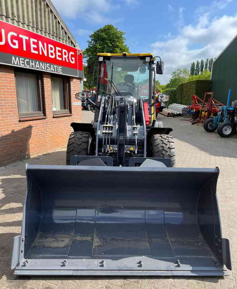 Eurotrac WL18 Shovel, wiellader, loader, diversen - اللودر بعجل: صور 5 Eurotrac WL18 Shovel, wiellader, loader, diversen - اللودر بعجل: صور 5