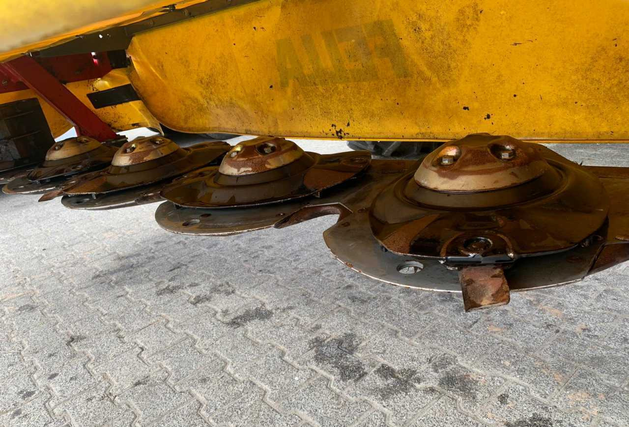 Fella SM 310 FZ frontmaaier Front Schijvenmaaier Weidebouwmachines - جزازة: صور 5 Fella SM 310 FZ frontmaaier Front Schijvenmaaier Weidebouwmachines - جزازة: صور 5