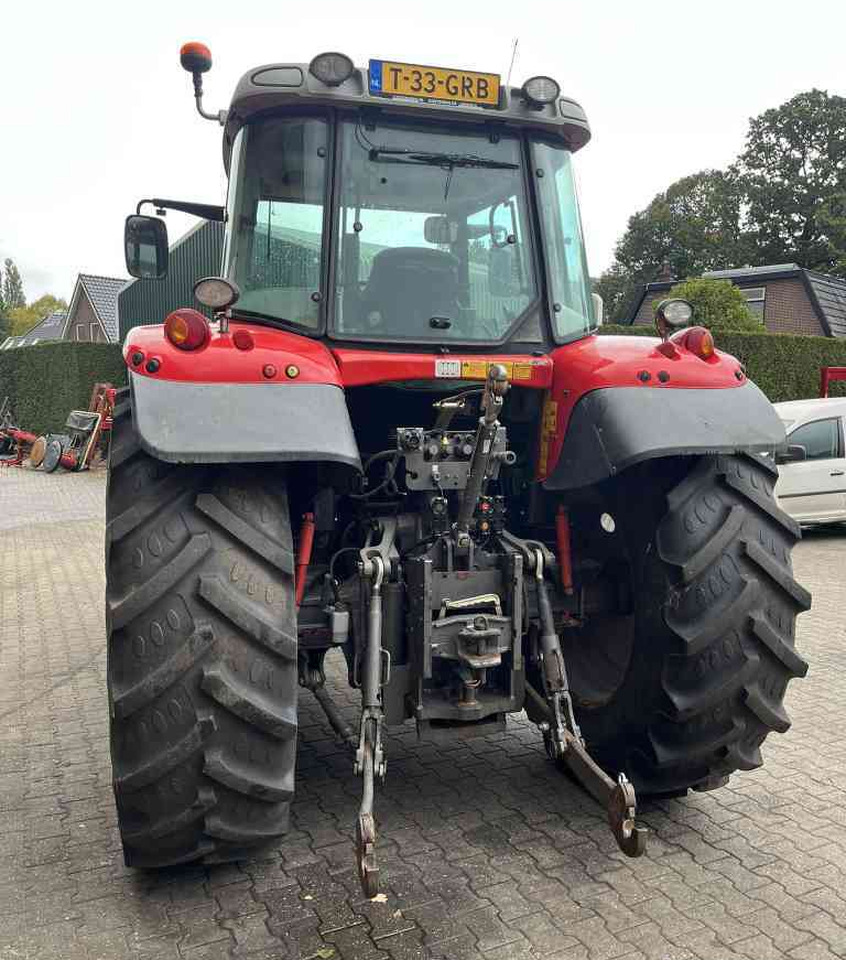 Massey Ferguson 6465 Dyna-6 Tractoren - جرار: صور 5 Massey Ferguson 6465 Dyna-6 Tractoren - جرار: صور 5