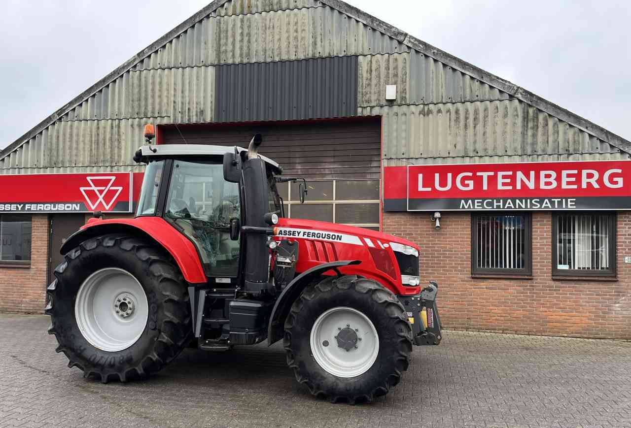 Massey Ferguson 7715 Dyna-6 Essential Tractoren - جرار: صور 1 Massey Ferguson 7715 Dyna-6 Essential Tractoren - جرار: صور 1
