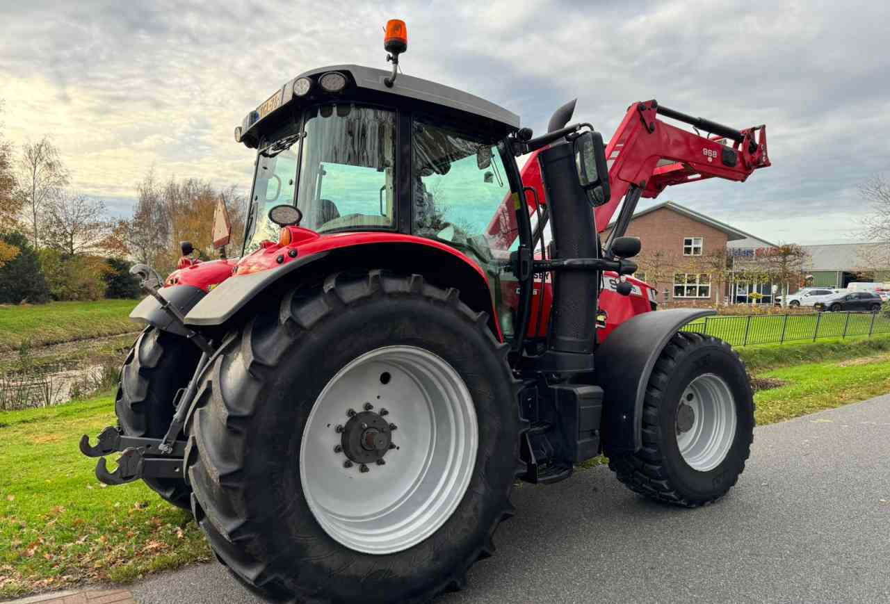 Massey Ferguson - جرار: صور 3 Massey Ferguson - جرار: صور 3