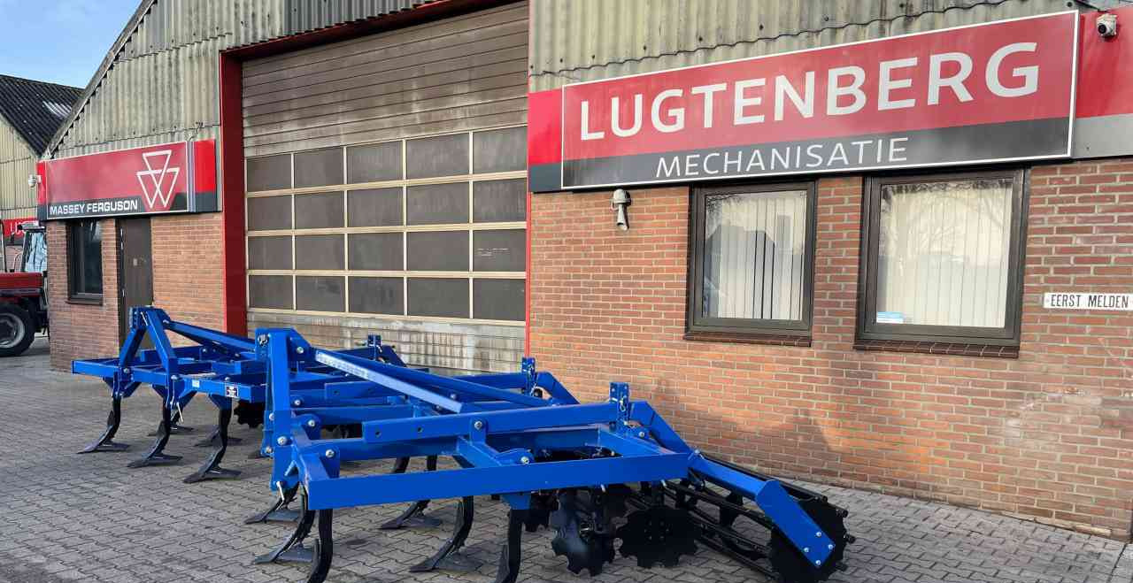 STP RKW 3 Vleugelschaar cultivator pakkerrol grondbewerking - مسلفة: صور 1 STP RKW 3 Vleugelschaar cultivator pakkerrol grondbewerking - مسلفة: صور 1