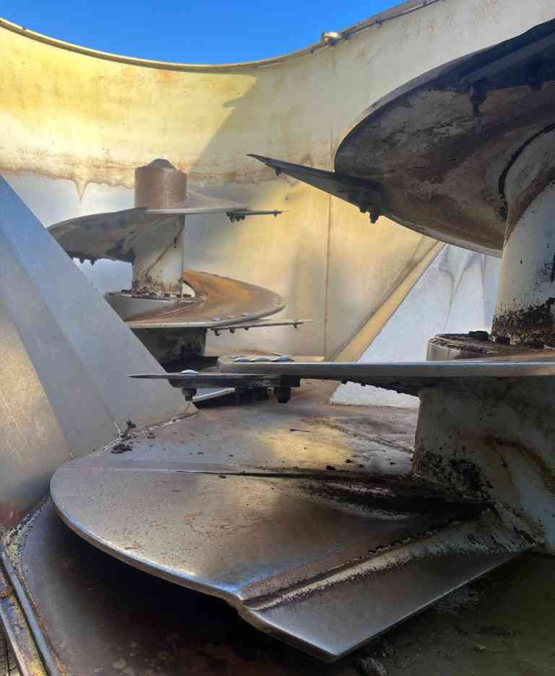 Storti Dunker T2 180 *Verkocht/sold* - آلة خلط وتوزيع الأعلاف: صور 4 Storti Dunker T2 180 *Verkocht/sold* - آلة خلط وتوزيع الأعلاف: صور 4
