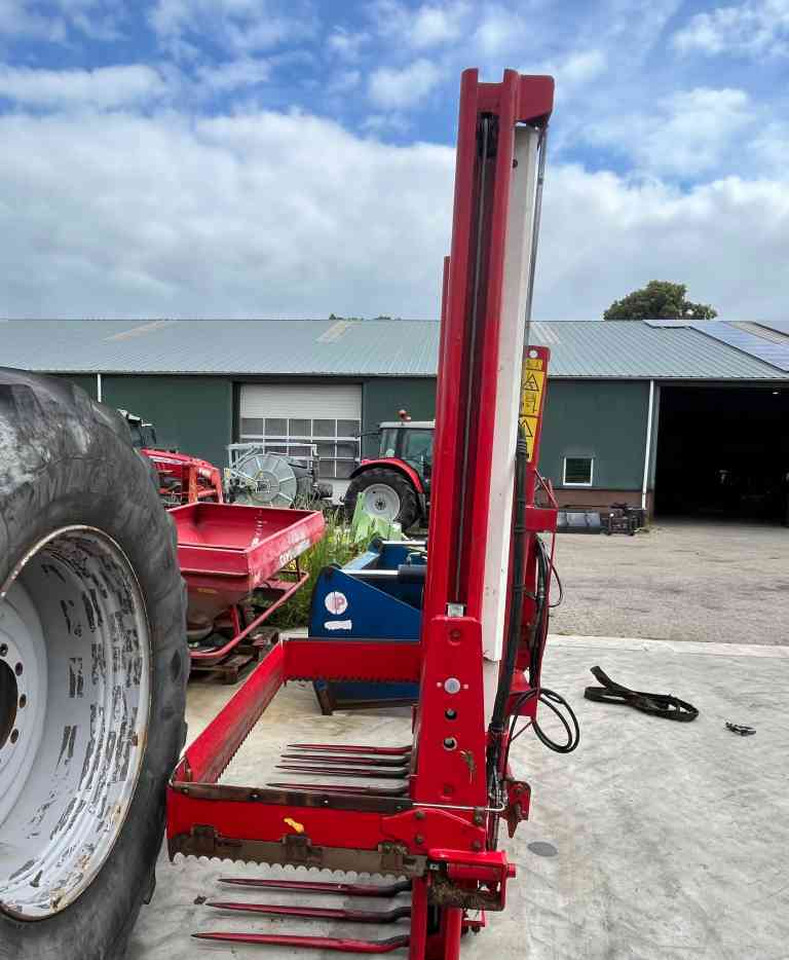 Trioliet TU195 Kuilvoersnijder kuilsnijder voermachines - السيلاج الآلات: صور 4 Trioliet TU195 Kuilvoersnijder kuilsnijder voermachines - السيلاج الآلات: صور 4