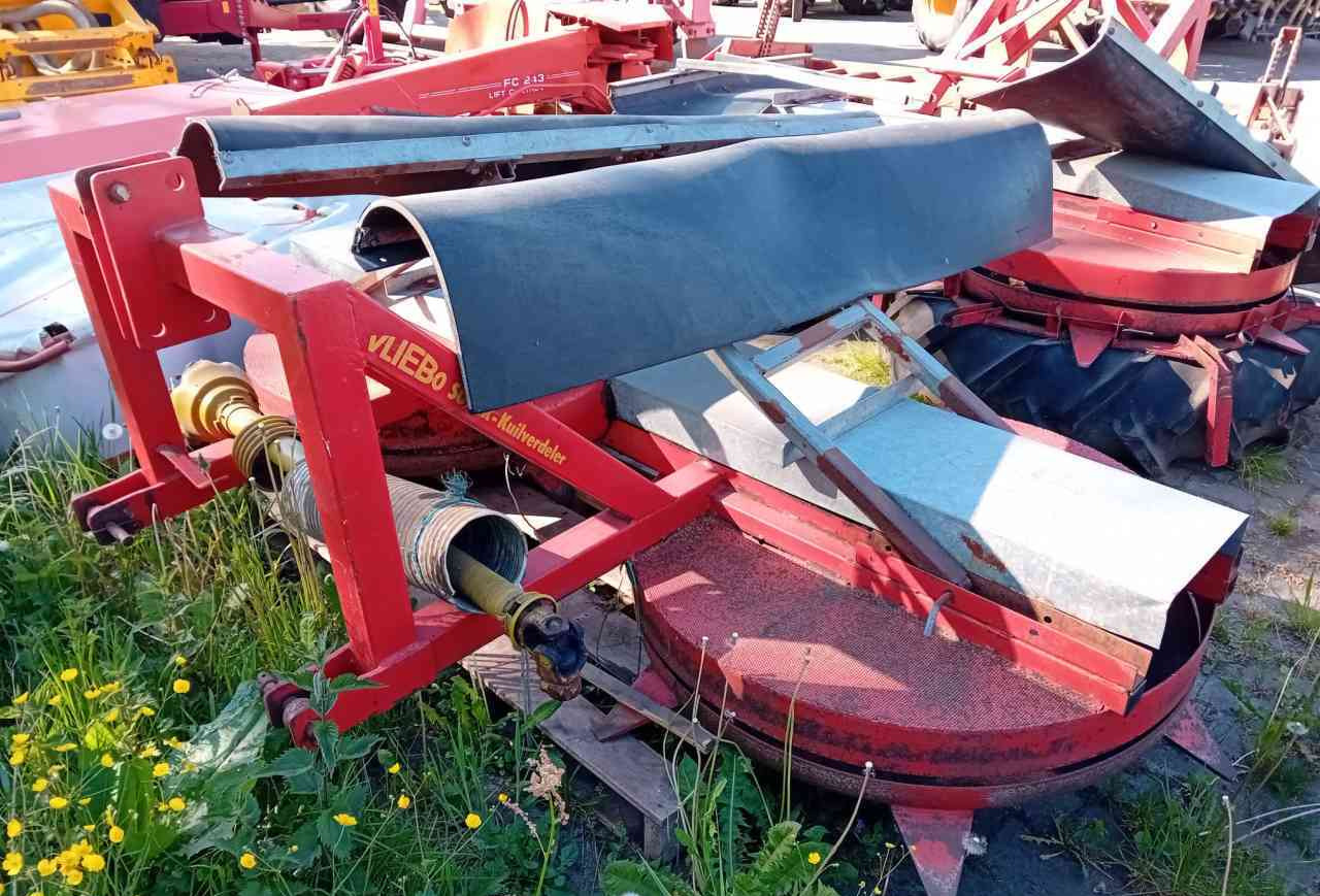 Vliebo VLK1100 kuilverdeler - سترو التقطيع: صور 2 Vliebo VLK1100 kuilverdeler - سترو التقطيع: صور 2